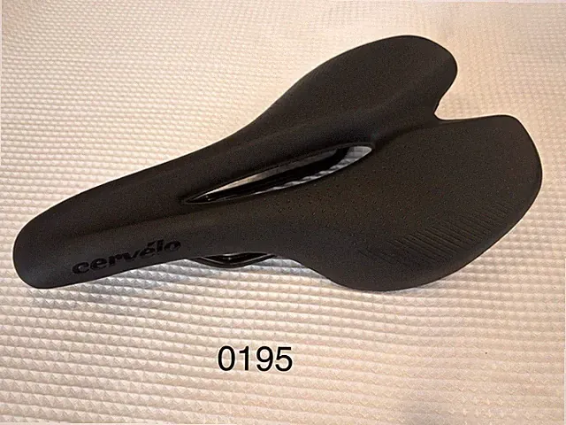 Cervelo Airform Tria 148mm Saddle 7 x 7mm Stainless Steel Rails Black TT Bike