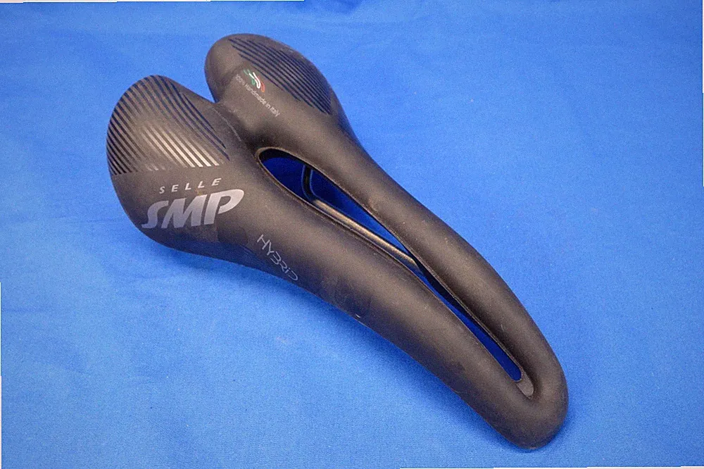 Selle SMP Hybrid 140mm Width Bike Saddle, Bicycle Seat, Stainless Steel Rails