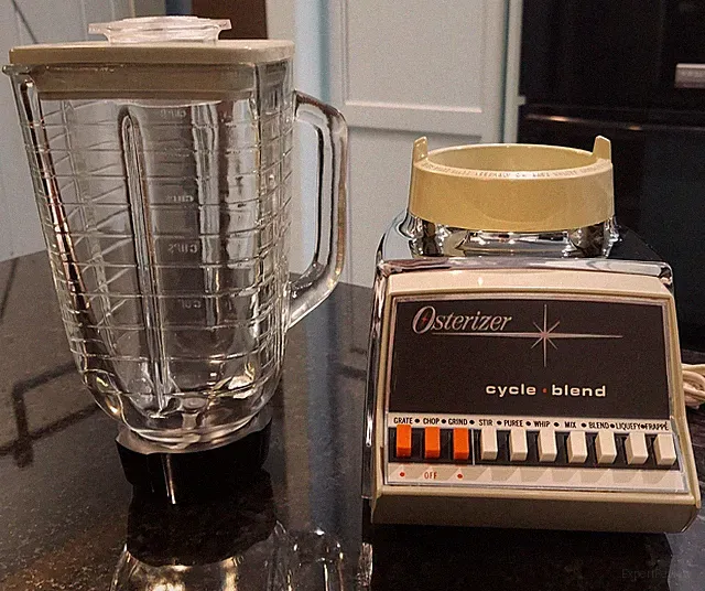 Vintage OSTERIZER Cycle Blend #847-05E - 10 Speed Blender Avocado/Chrome TESTED