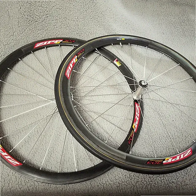 Zipp 303 Carbon Tubular Wheelset 700c Rim Brake Sapim Race Spokes VCLC Black